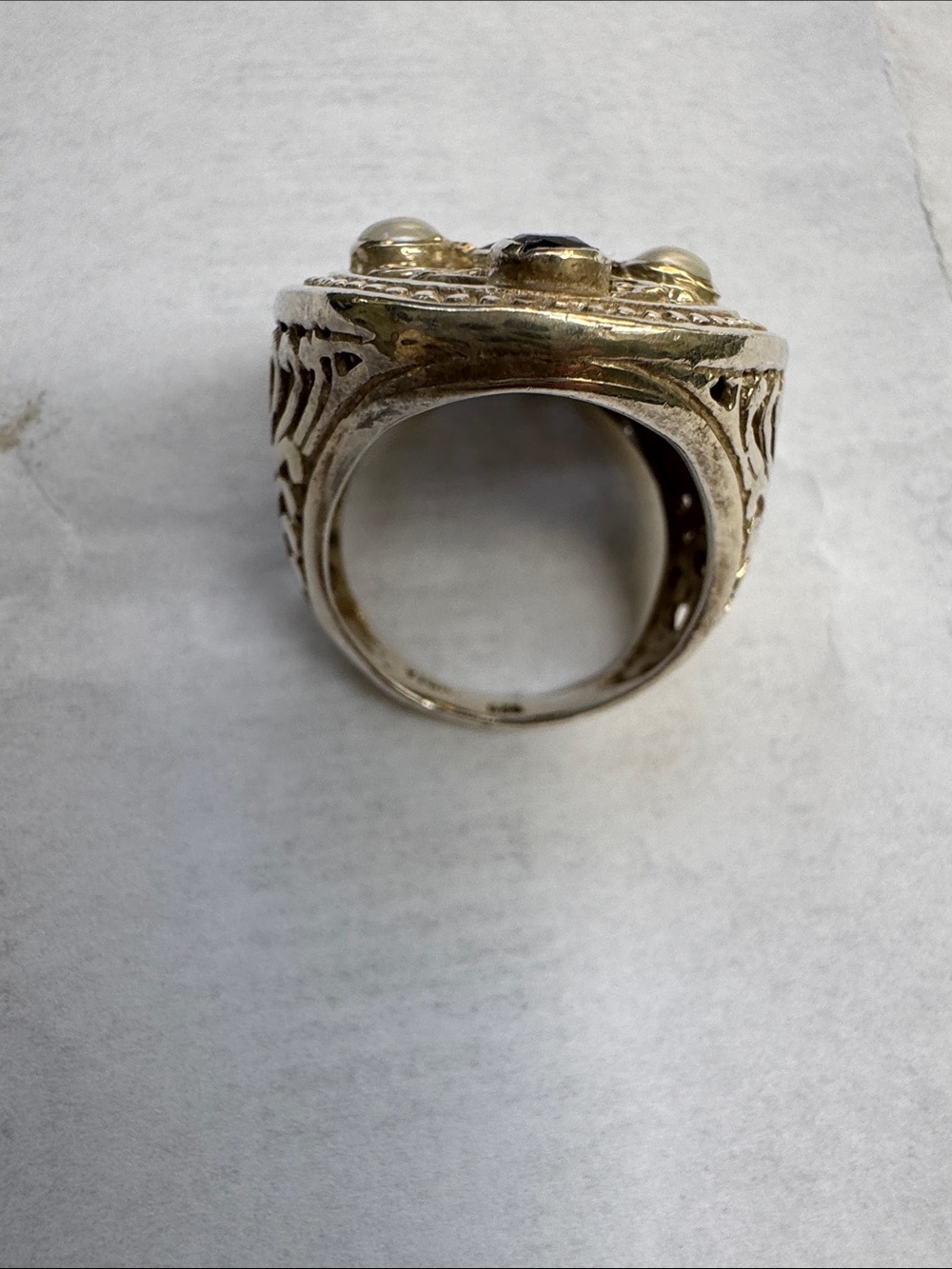 Sterling silver Filigree Statement Ring with Black, Red & Pearl Accents - Picture 3 of 5